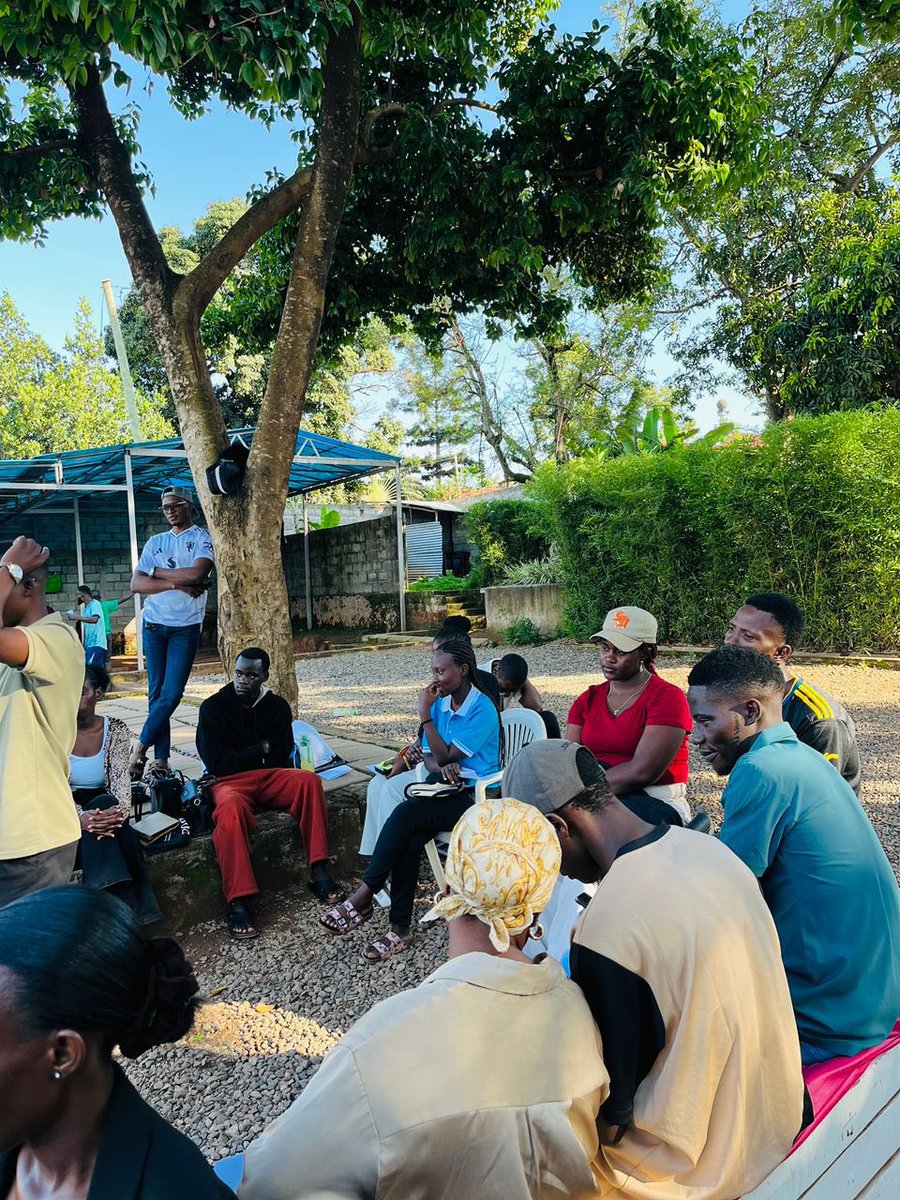 Bushenyi Bouy tweet media