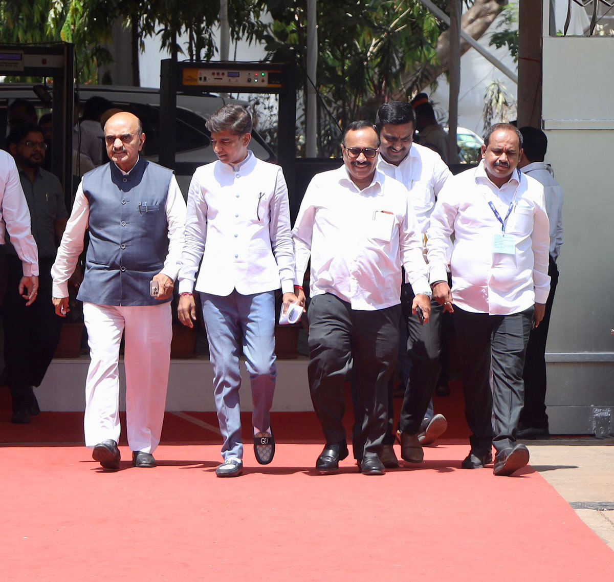 Atul Save tweet media