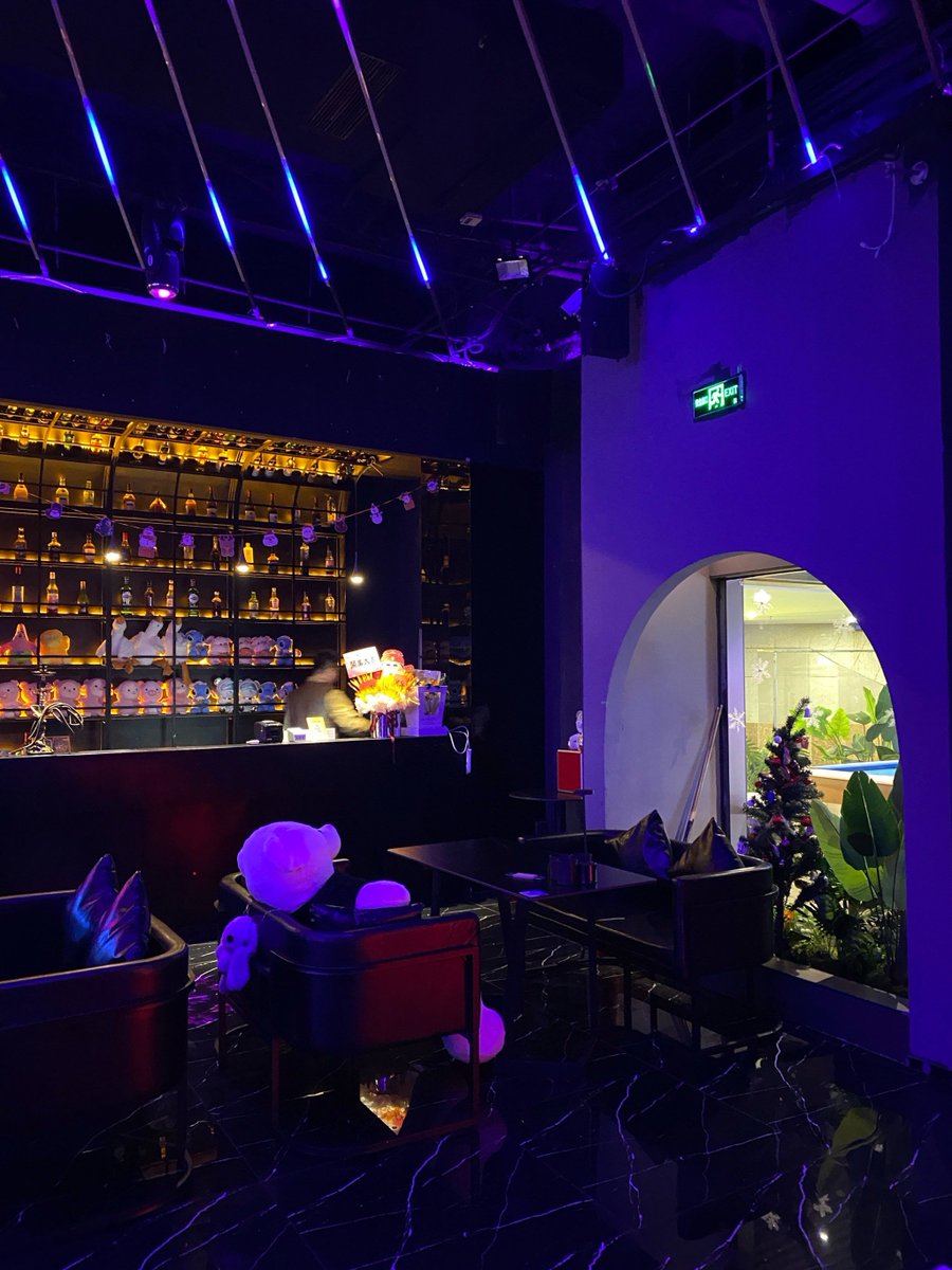 James P Minsinger tweet media