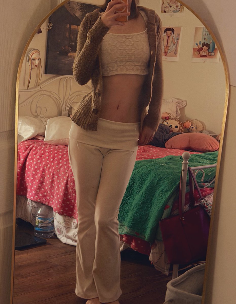 Yourluvlexi tweet media