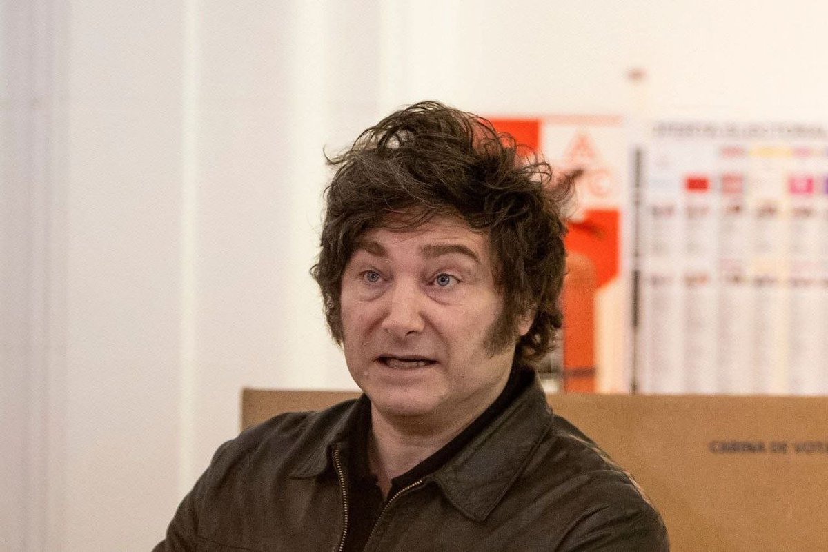 Во///дь™ tweet media