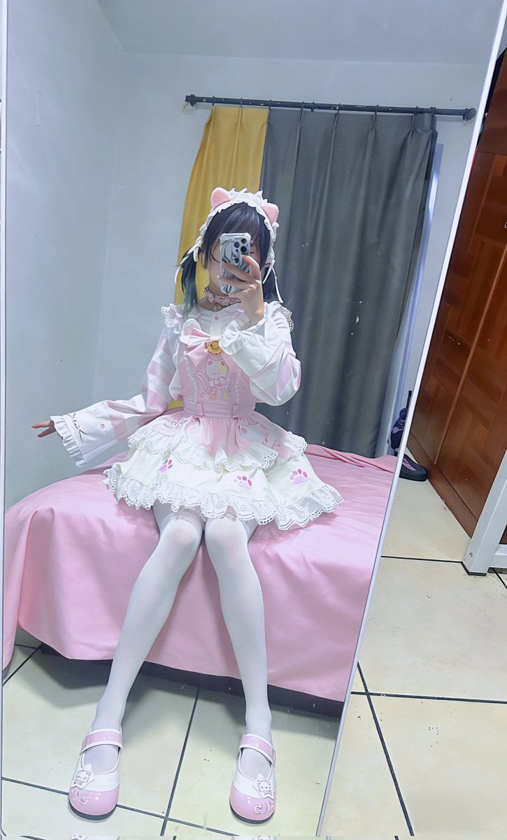 洛栖 tweet media