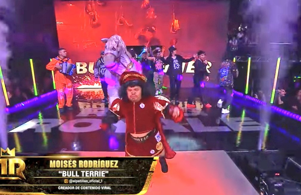 pepedixxon's tweet photo. México ganandole a la IA #RingRoyale https://t.co/rL4ZBIxV8J