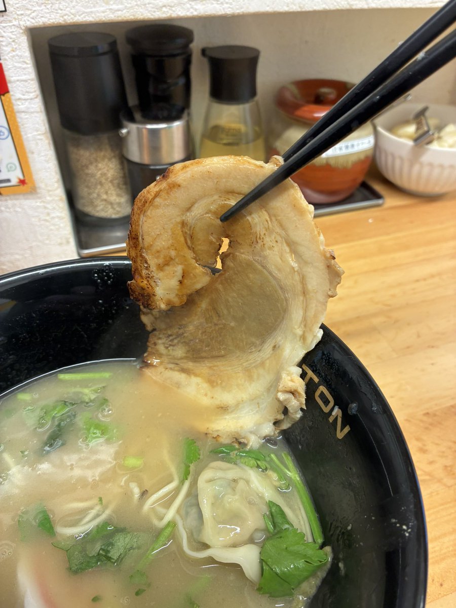 還暦ジロリアン師匠2🍜💗🍊♦️👚 tweet media