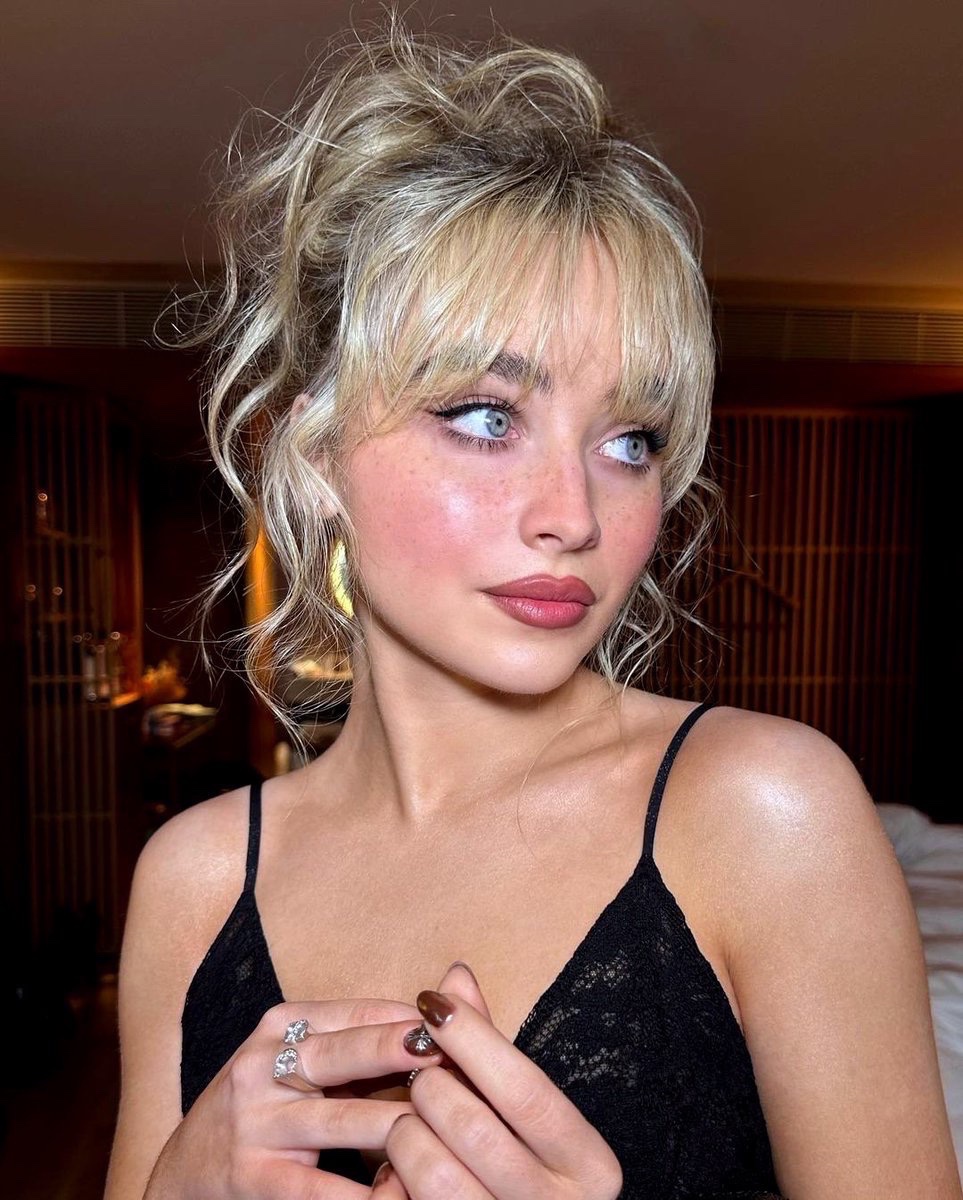 sabrina carpenter, dream girl