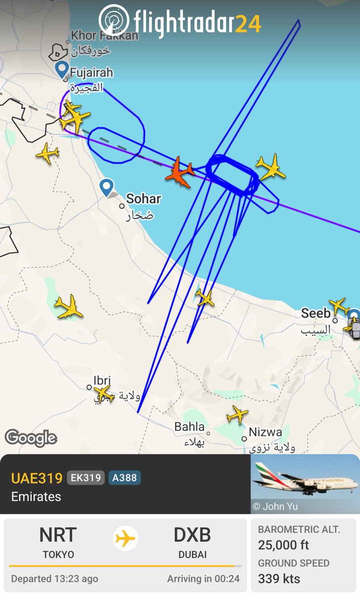 This #Tokyo to #Dubai DXB flight seems to be in a weird holding pattern. Poor guy's must be knackered