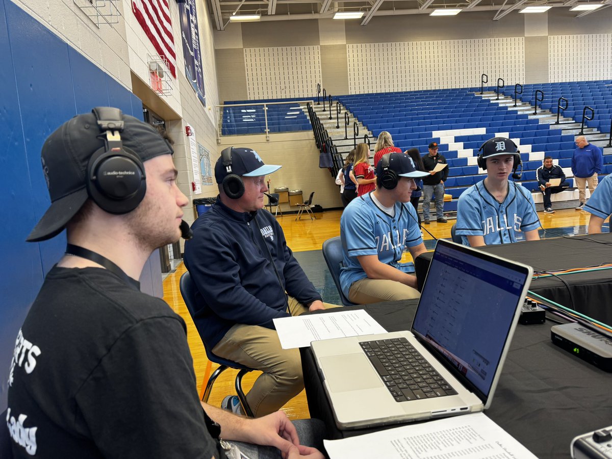 tonysibilla's tweet photo. Had a fun day with the folks at @sportzwireLLC covering Media Day for the Wyoming Valley Conference out at Dallas HS. The student athletes were great to talk to. Spring is on!

I’m was looking for @PatGodwin in their Hall of Fame but saw nothing. Maybe next year! 😁 https://t.co/ApkGyIVgQ4