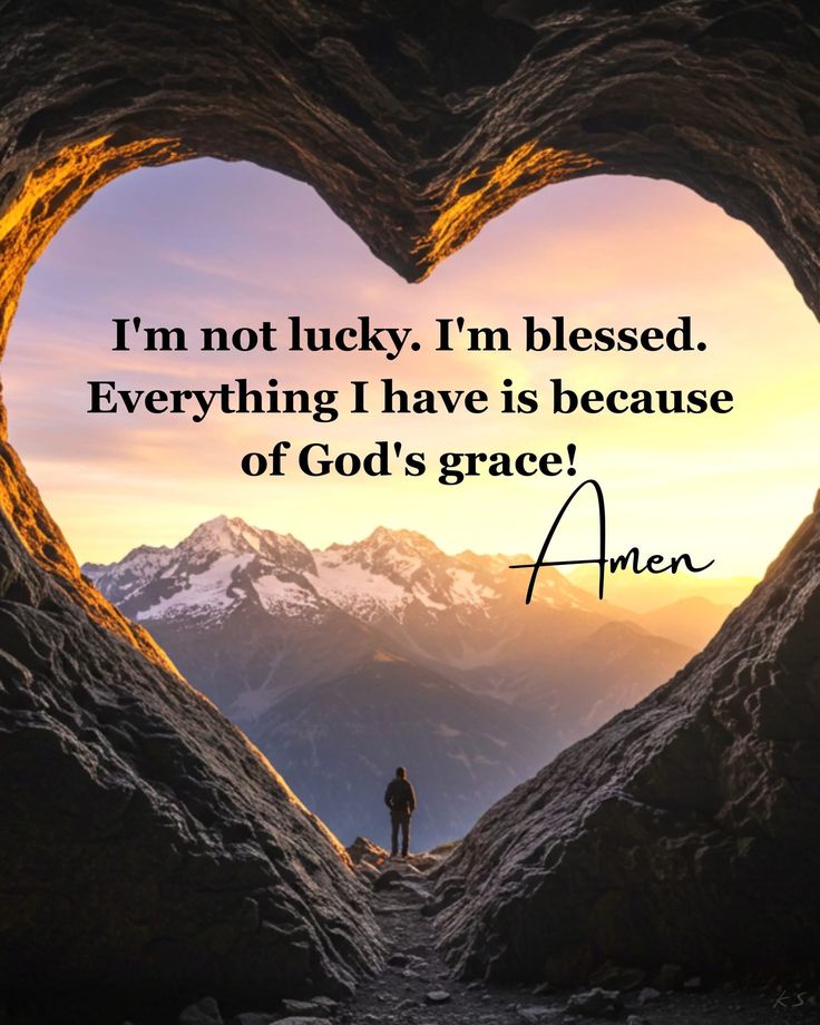 Sukkushetty1988's tweet photo. I'm not lucky. I'm blessed.

Everything I have is because of God's grace ❤️❤️🙏🙏🙏🙏 https://t.co/jyN2UfEod8