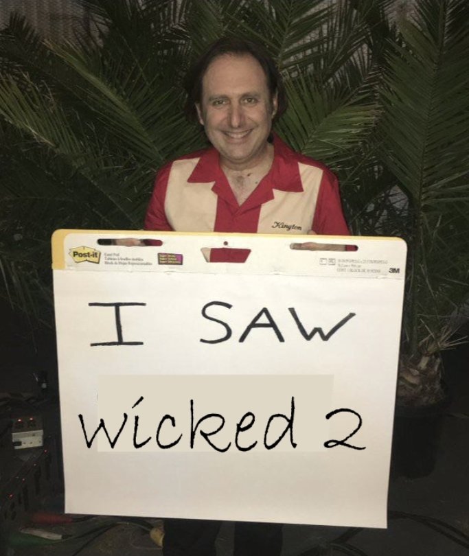 ryan (#1 GREGGHEAD HOBBIT BUFF) tweet media