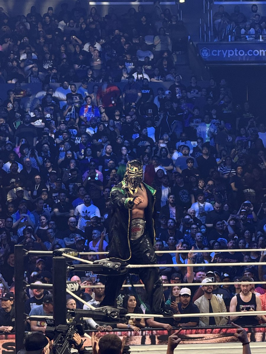 JCR 🍉 tweet media