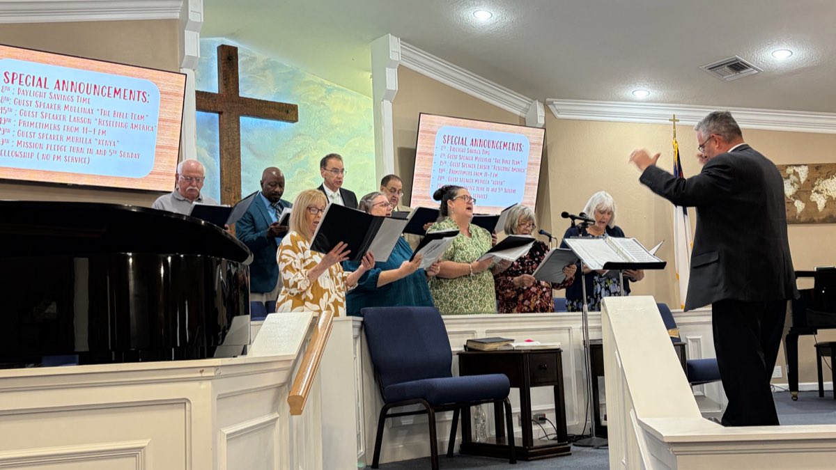 ReseedingAmeric's tweet photo. From Maine last weekend to Florida this weekend. Thank you Riverview Baptist Church in Fort Pierce, Florida for the opportunity to preach a Mission Sunday during your Mission Month. Appreciate your kindness Pastor Neufeld and members of Riverview. Grateful for your concern and heart for World Wide Evangelization.
#ChurchRestoration
#churchplanting
#usamissions
#worldwideEvangelism #reseedingameric 
https://t.co/nExy82ymZK
https://t.co/Ze0q50VCiz
https://t.co/fabq9bLx7A