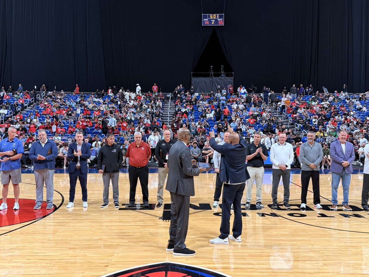 DeMarqus James tweet media