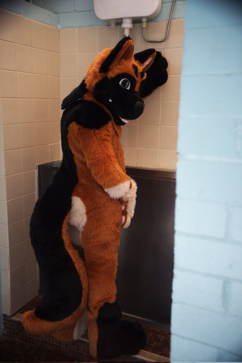 ReyfarAD tweet media