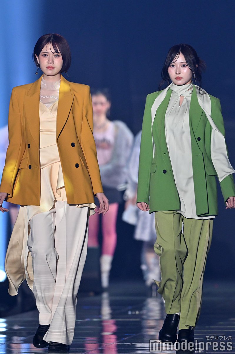 【IDOL RUNWAY COLLECTION 2026💘】

“元ラスアイ”高嶺のなでしこ橋本桃呼＆フルコース阿部菜々実がランウェイ競演

カラージャケットのイロチコーデ💛💚

📸高画質写真
mdpr.jp/news/4747179

#アイドルランウェイ #IRC_TGC <a href="/MomokoHashimoto/">橋本桃呼</a> <a href="/FullCo_Nanami/">阿部菜々実【フルコース】</a>