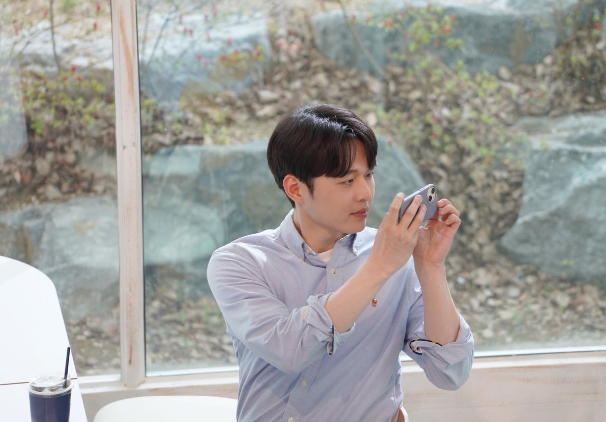 vast_prbot tweet media