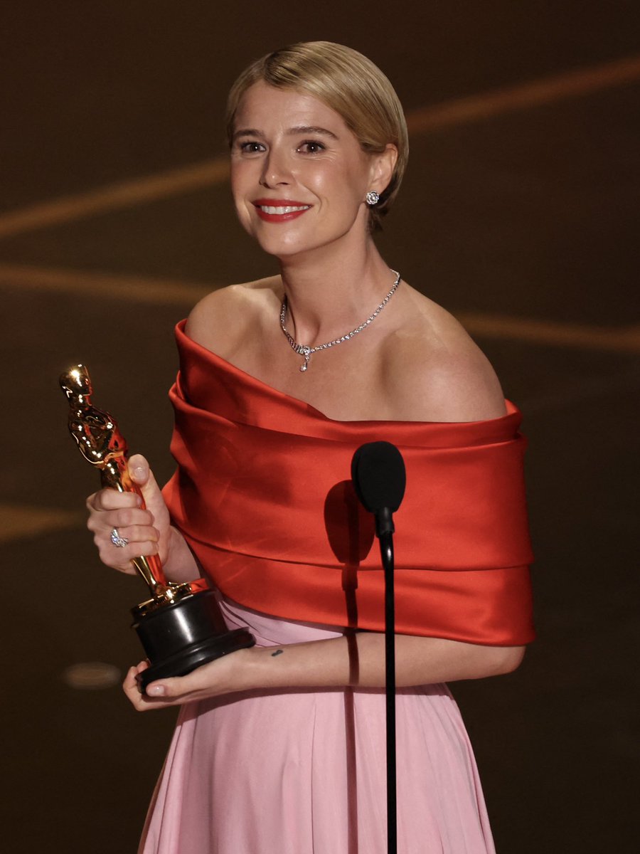 RTÉ One tweet media