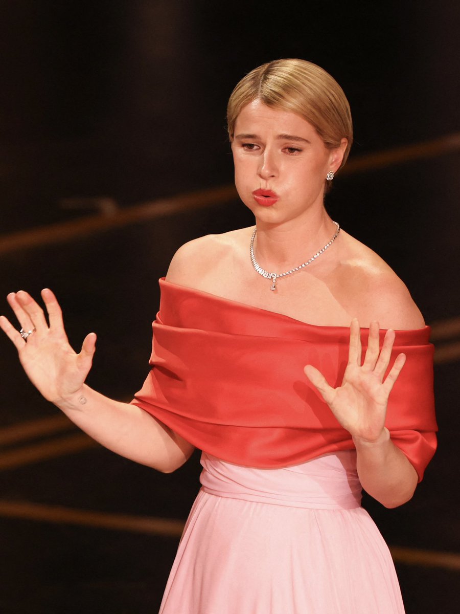 RTÉ One tweet media