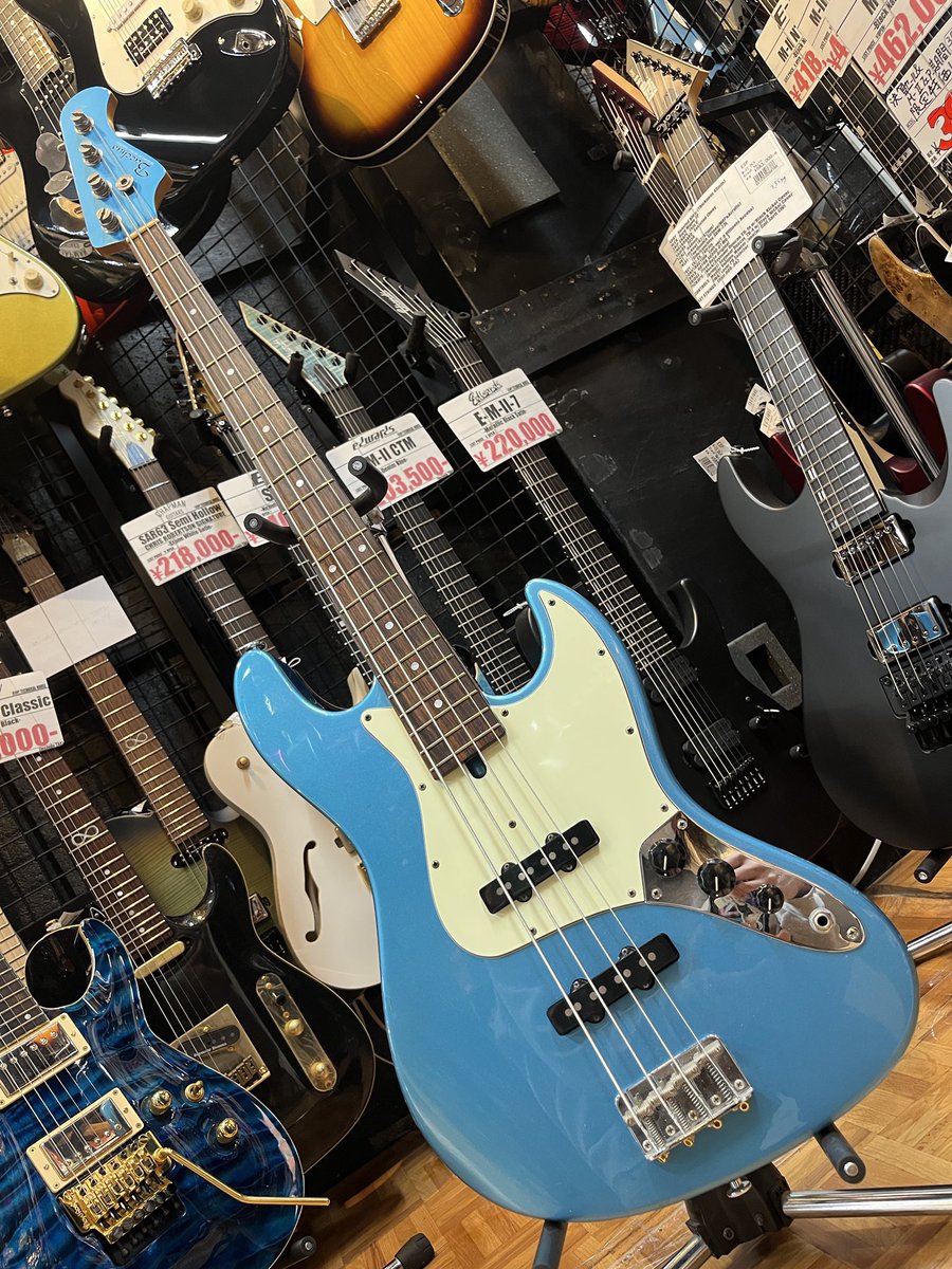 中古入荷情報】 Bacchus WoodLine J-classic 素直でスタンダードな