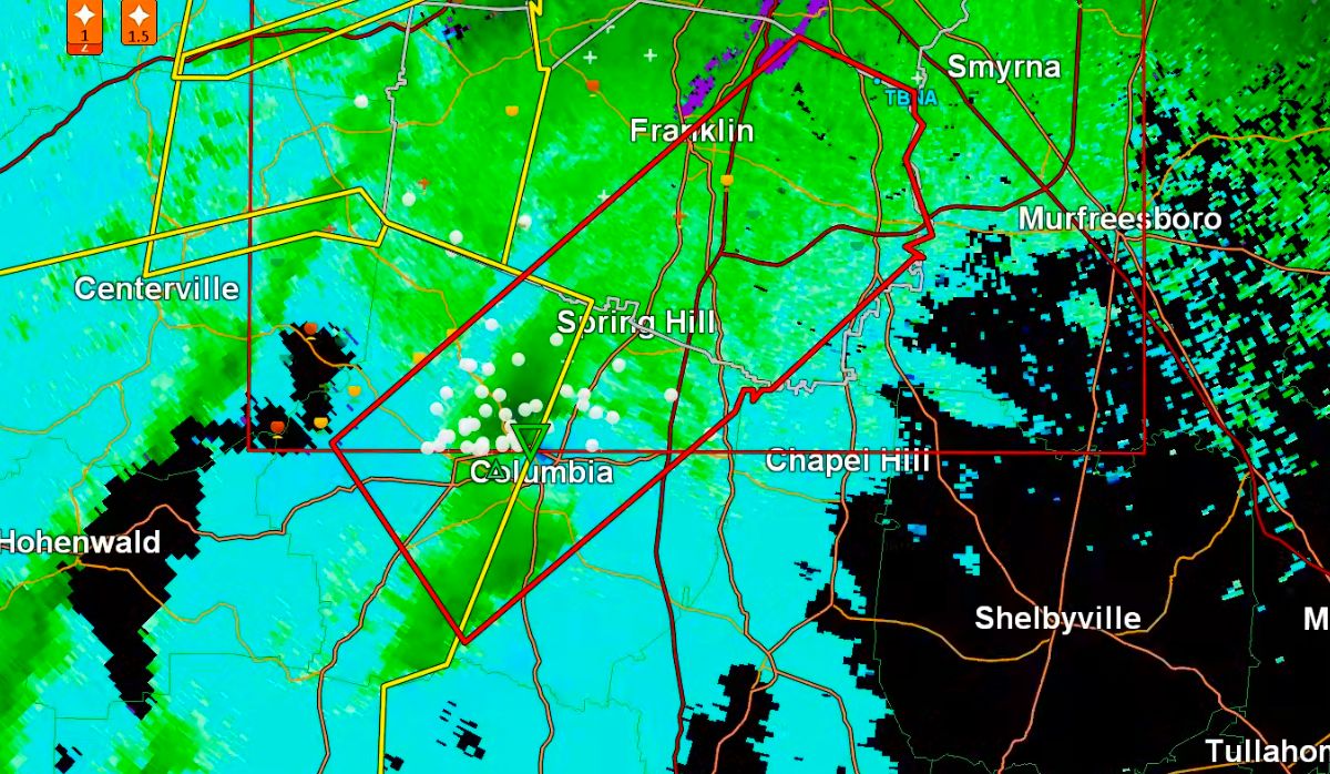NashSevereWx tweet media