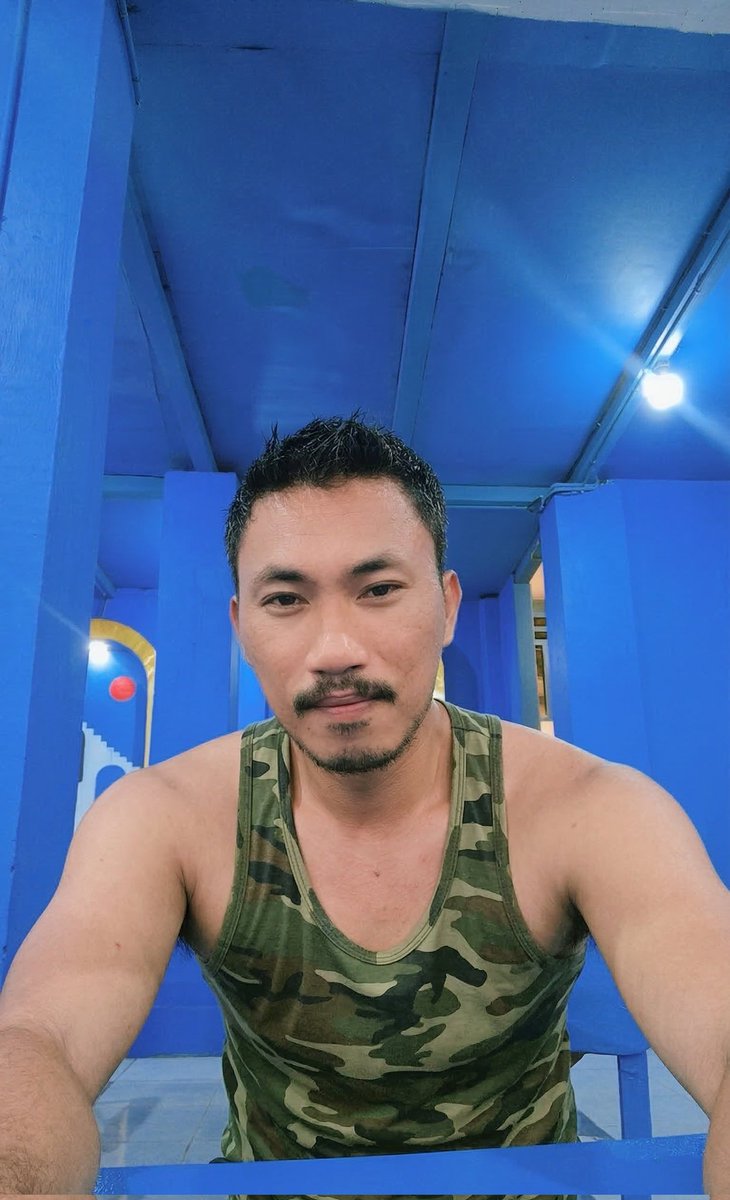 Khaslana tweet media