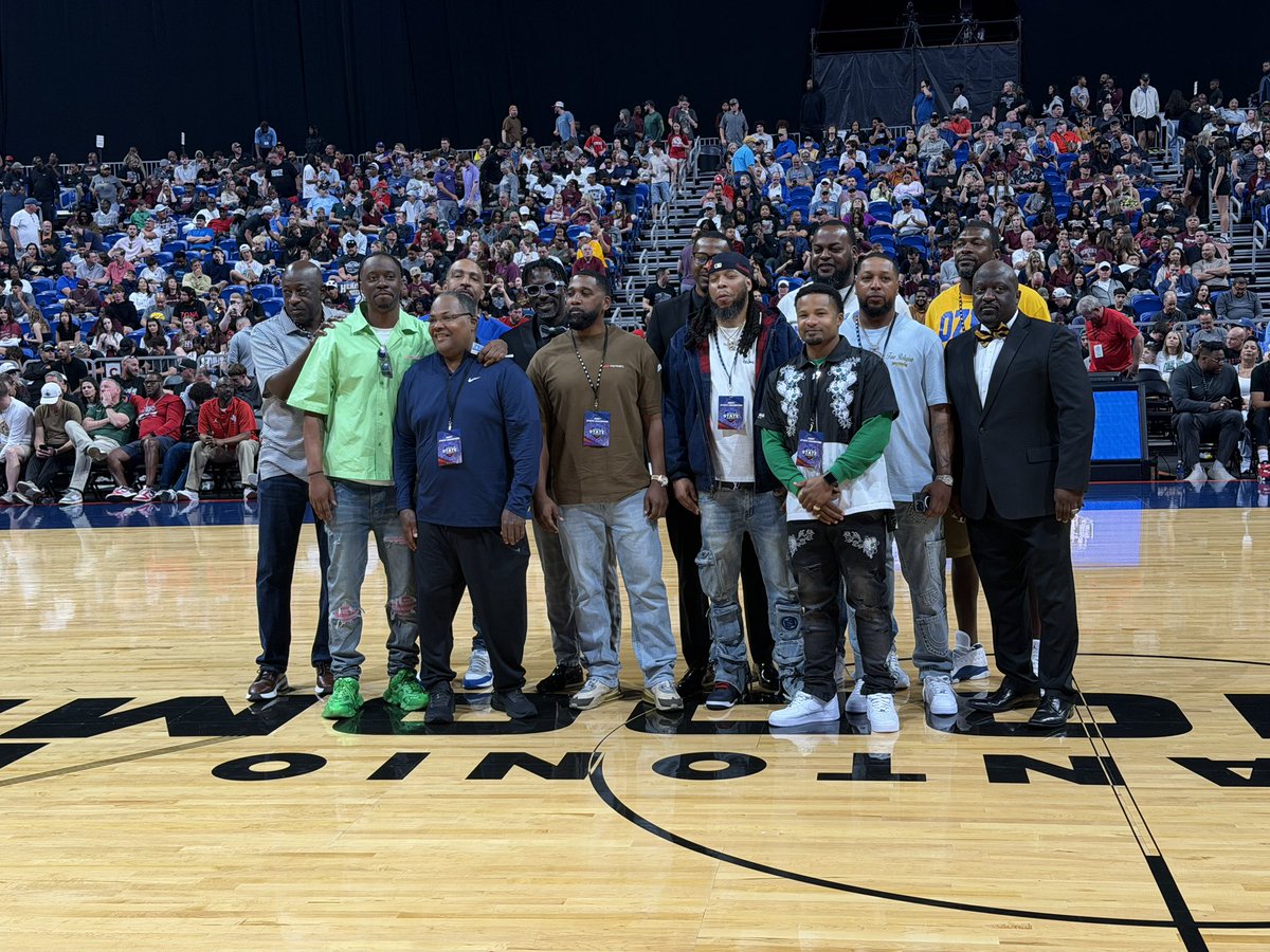 Coach Rideaux tweet media