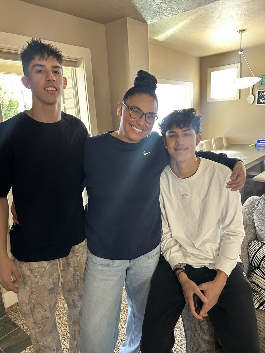 Elpidia Allen tweet media