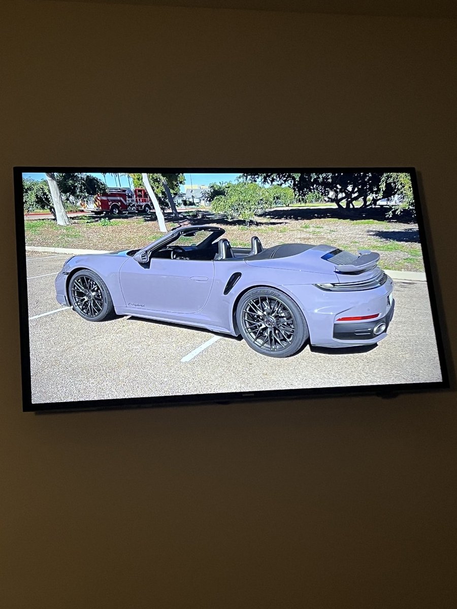 TradeChronicles tweet media