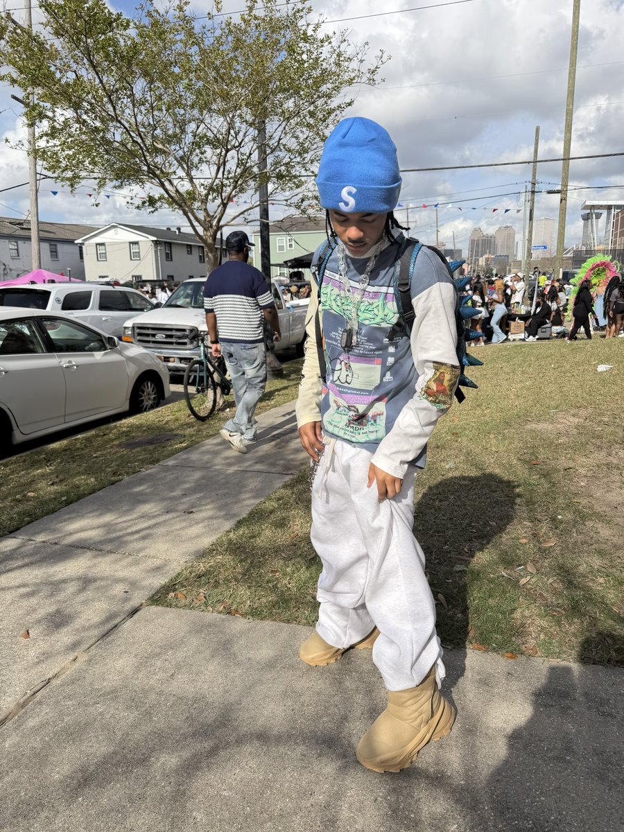 rayyguttaa tweet media