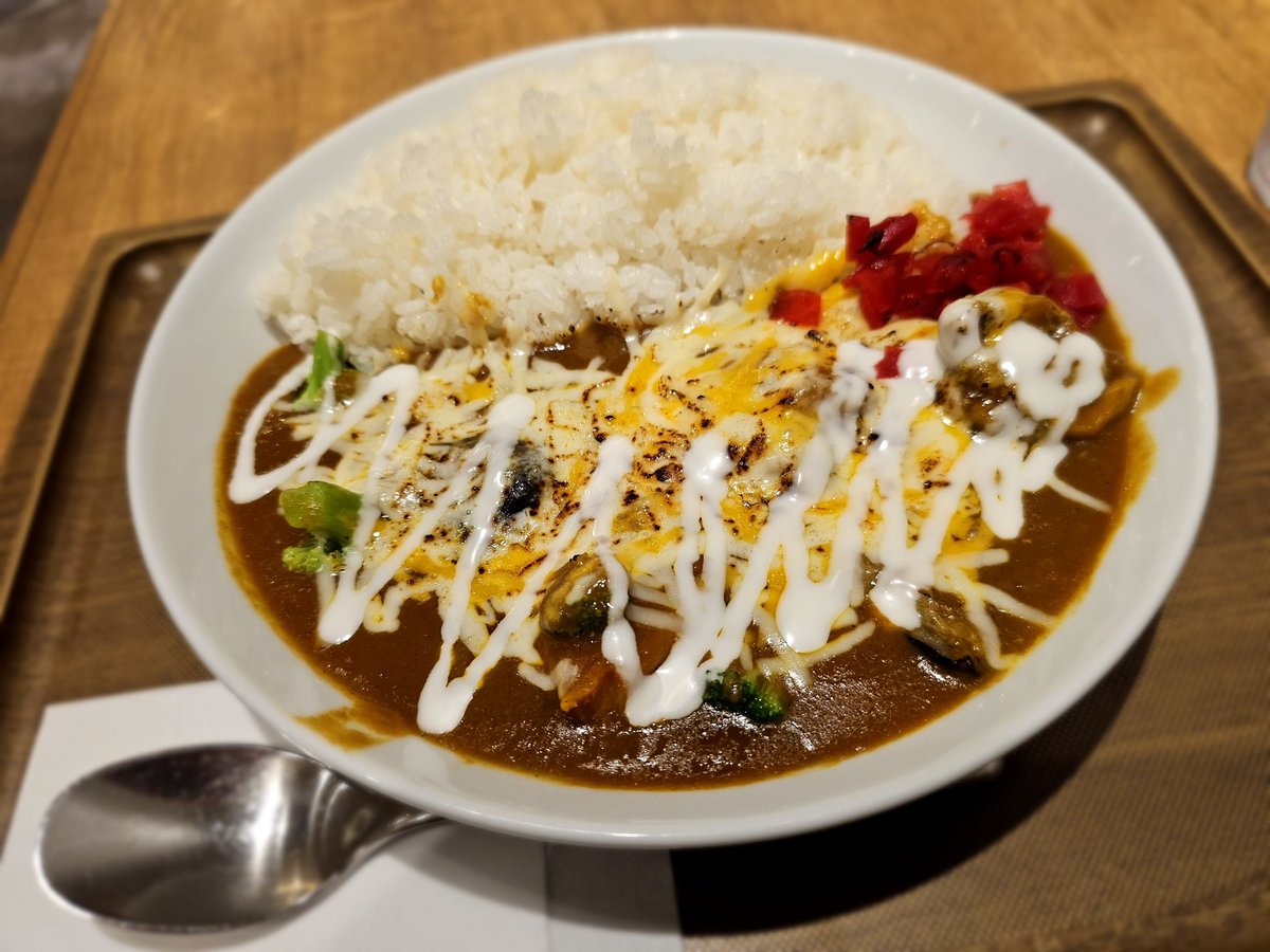 yuki2900's tweet photo. 今日のお昼🍛
ちいちに影響されてとかじゃ..ええ全く(⊙_⊙)✨ https://t.co/zklh7IGvwV