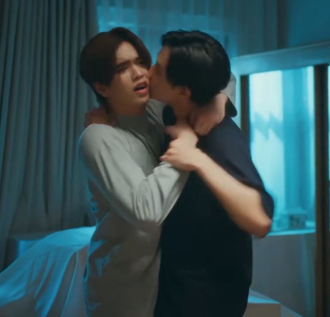 เมียใจอ่อนให้ผัวแล้วนะ😊

#juniormark 
#MyRomanceScammerEP7