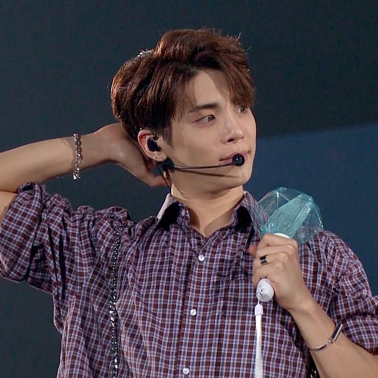 For Jonghyun tweet media