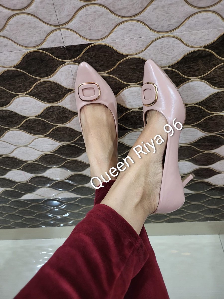 Mistressriya96 tweet media