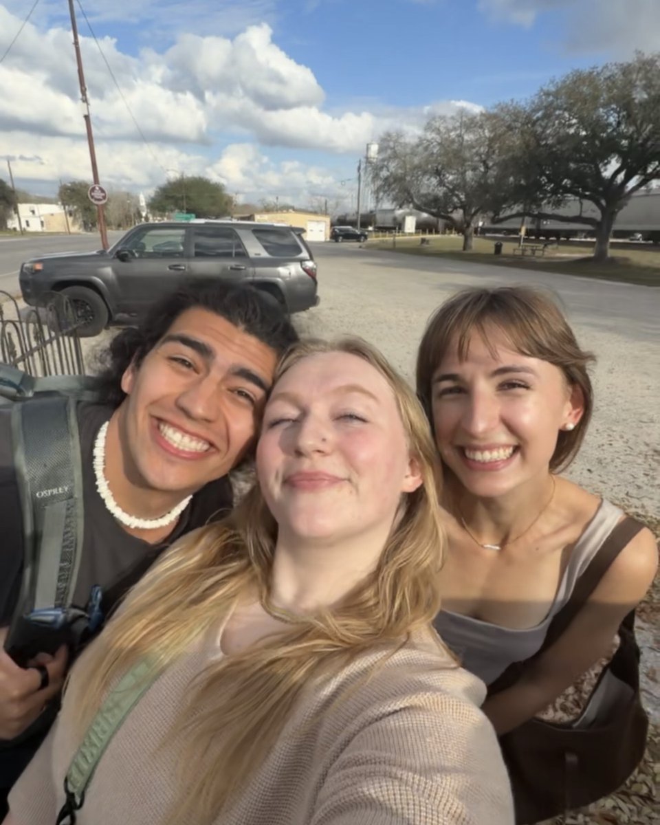 Van | UGC Creator & Creative Strategist tweet media