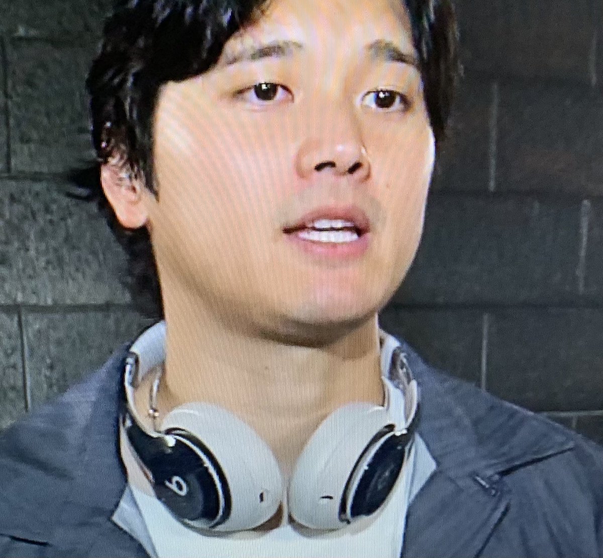 mican8a10's tweet image. そゆえば、大谷翔平さんのヘッドホンが気になるwww
同じの欲しーってなるよね🤣www
大谷さんしてるといい色に見えてくるw

#Beats