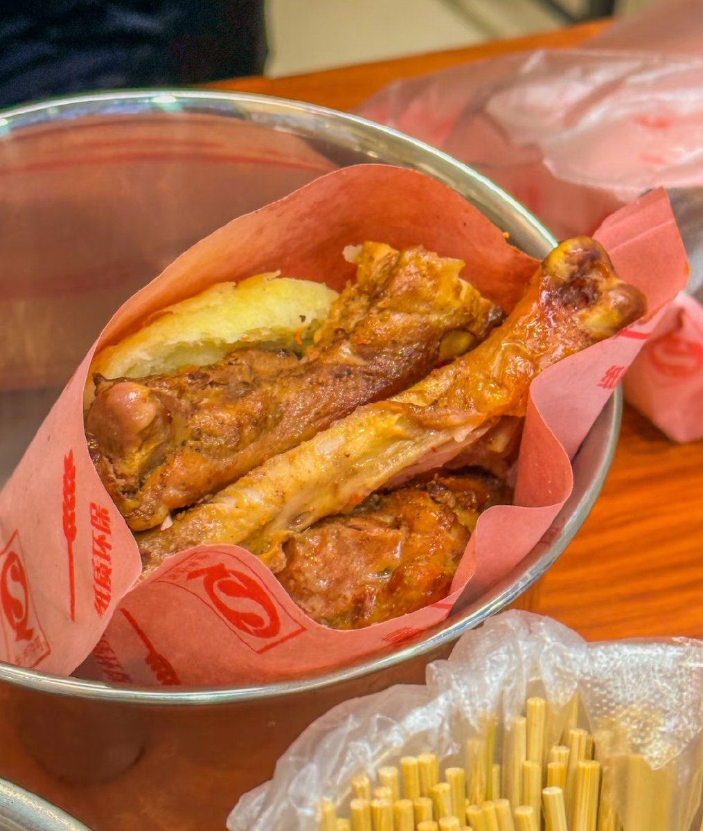 🇬🇧Tom-Be loyal to dividends £120K tweet media