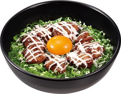 tanashin's tweet photo. すき家には週一くらいいってるけど、炭火とりマヨ丼とタコライスが通常メニューになってくれれば週5で通うのに https://t.co/Fo7BIsl6ww