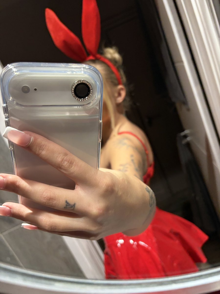 Lithuanian Princess 💎 tweet media