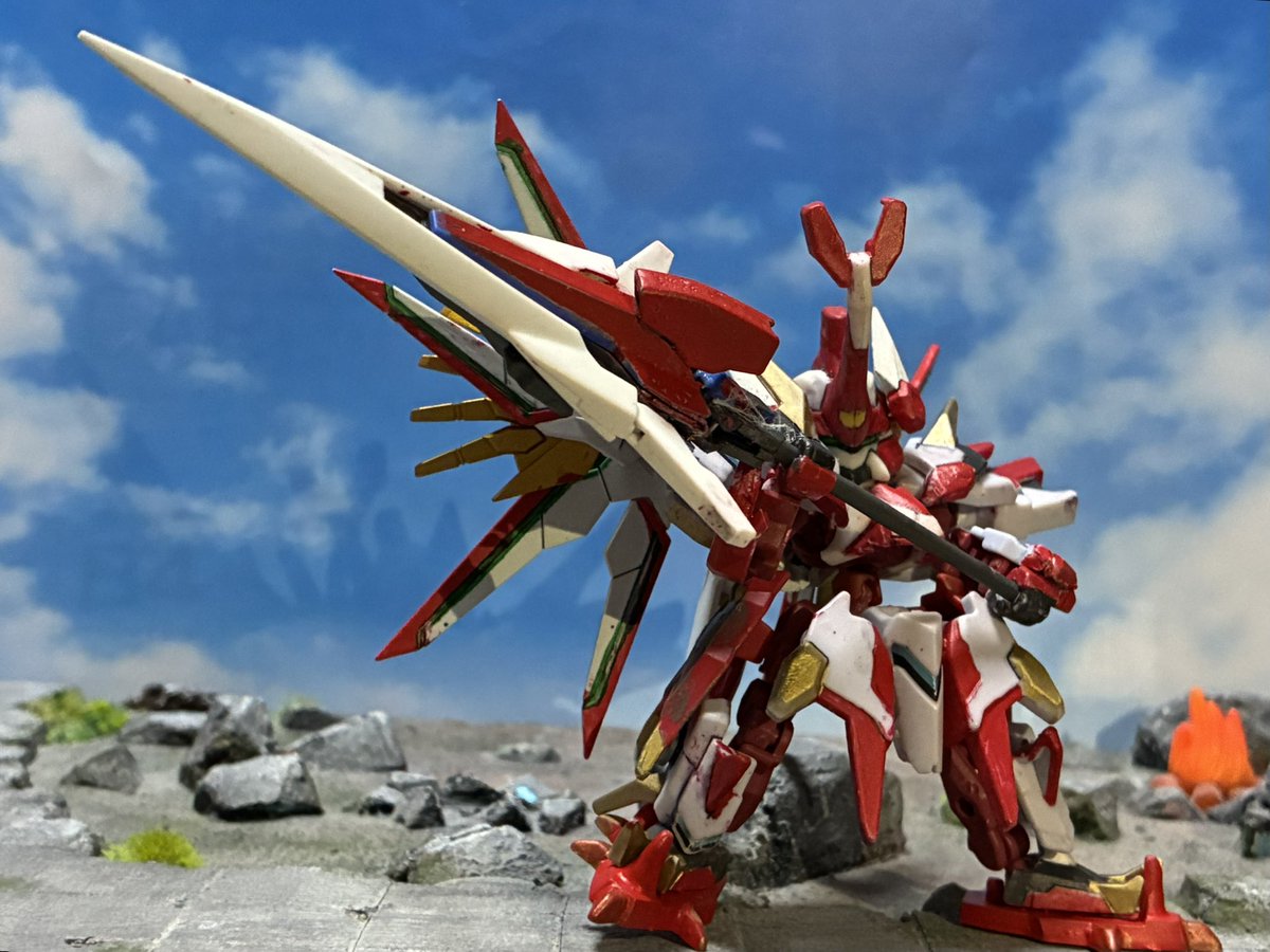 トサマ tweet media