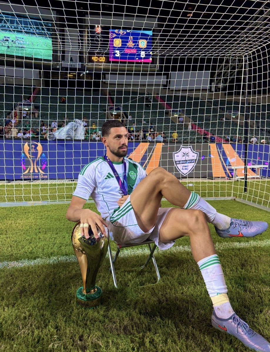 1937 | slvster tweet media