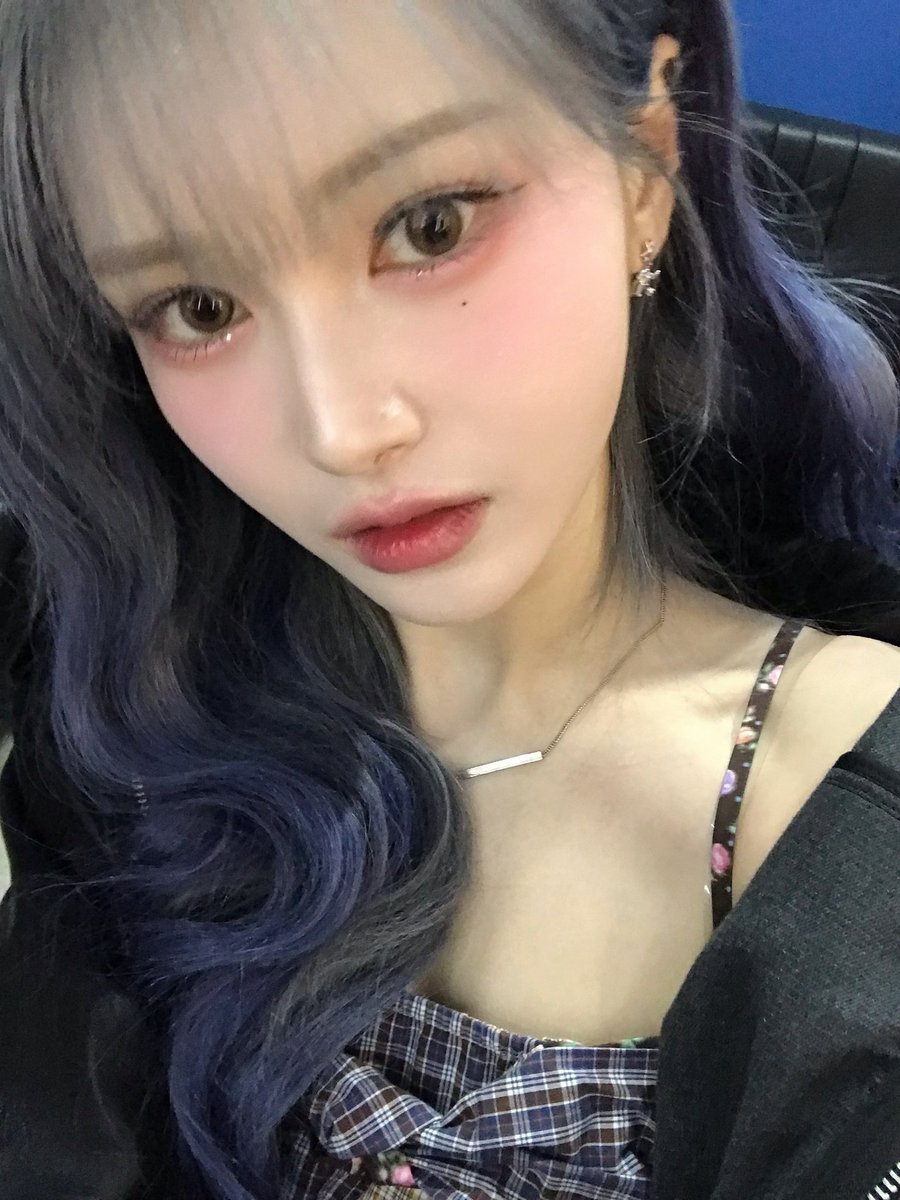 [📷] Atualização via cosmo room.

#tripleS #트리플에스 #Mayu #마유