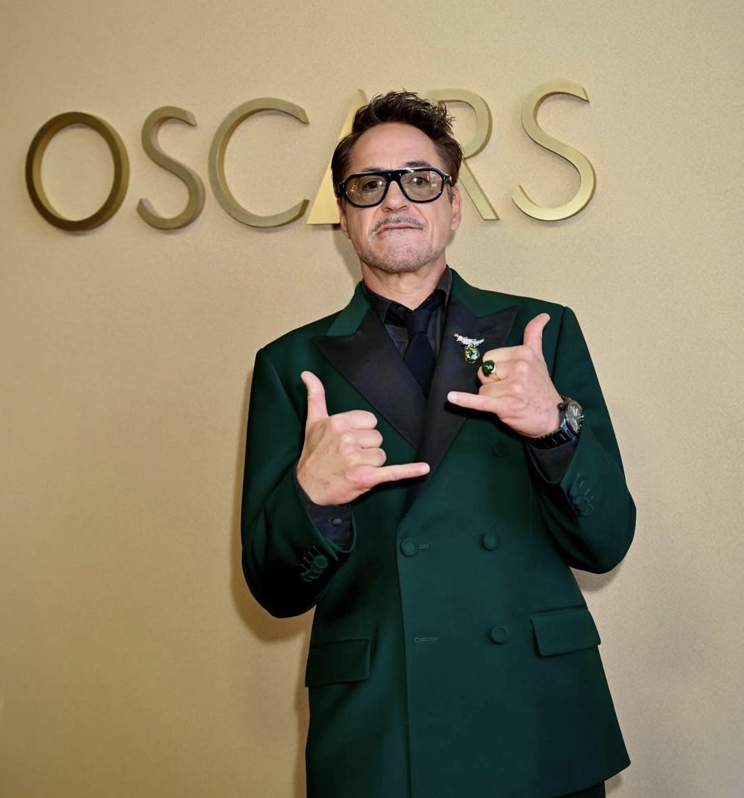 ANTHONY E. STARK 🍔 tweet media