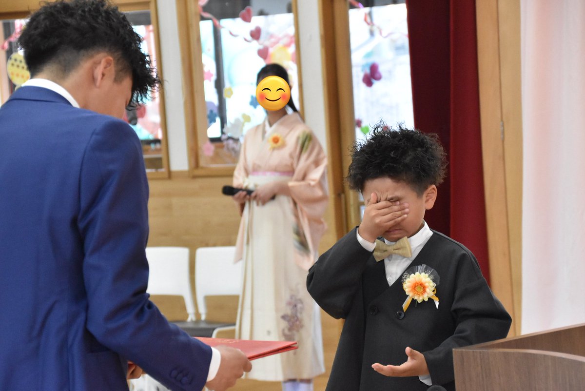 rusei_nou's tweet photo. 子どもから泣きながら感謝の言葉を伝えられ号泣した卒園式でした。

卒園おめでとう。 https://t.co/vrlaceEuMH