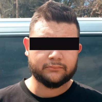 Fuerzas Especiales del Ejército Mexicano y de la Guardia Nacional, detuvieron a José “N”, persona clave en la detención del extinto Rubén Oseguera Cervántes, "Mencho"
👉 La captura ocurrió hoy en el municipio de Tlajomulco de Zúñiga, Jalisco.
amnoticias.com.mx/nacionales/308…