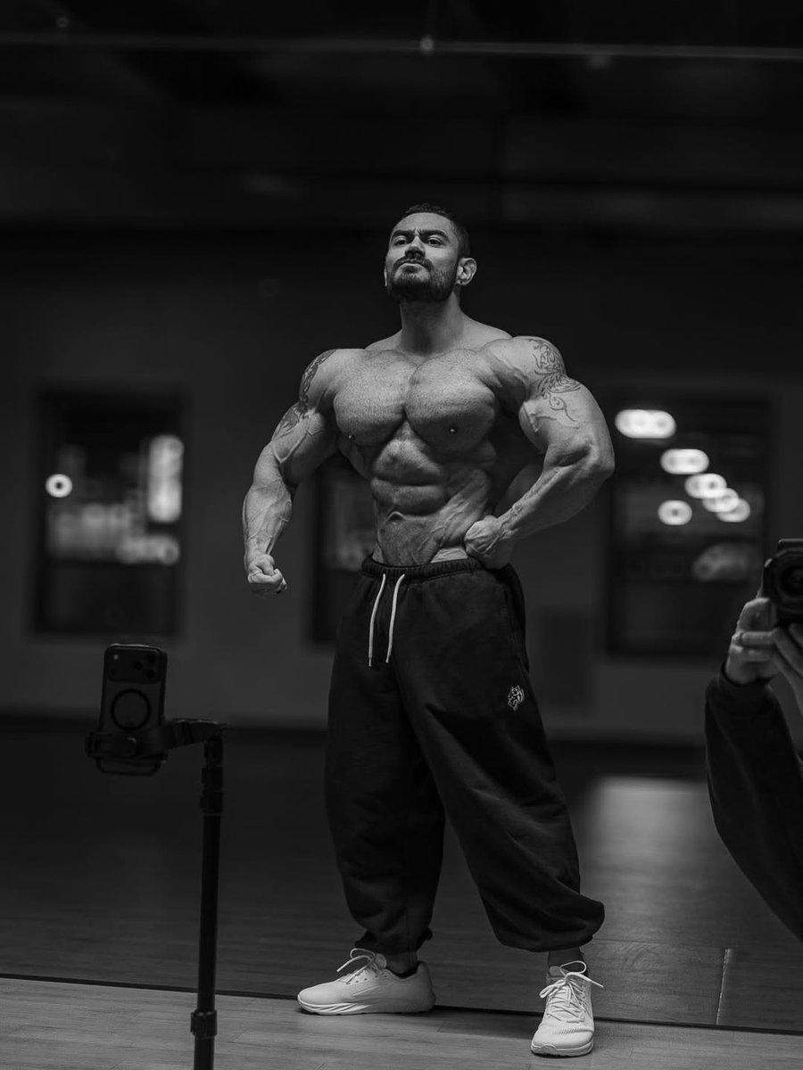 Muscles Anarchy tweet media