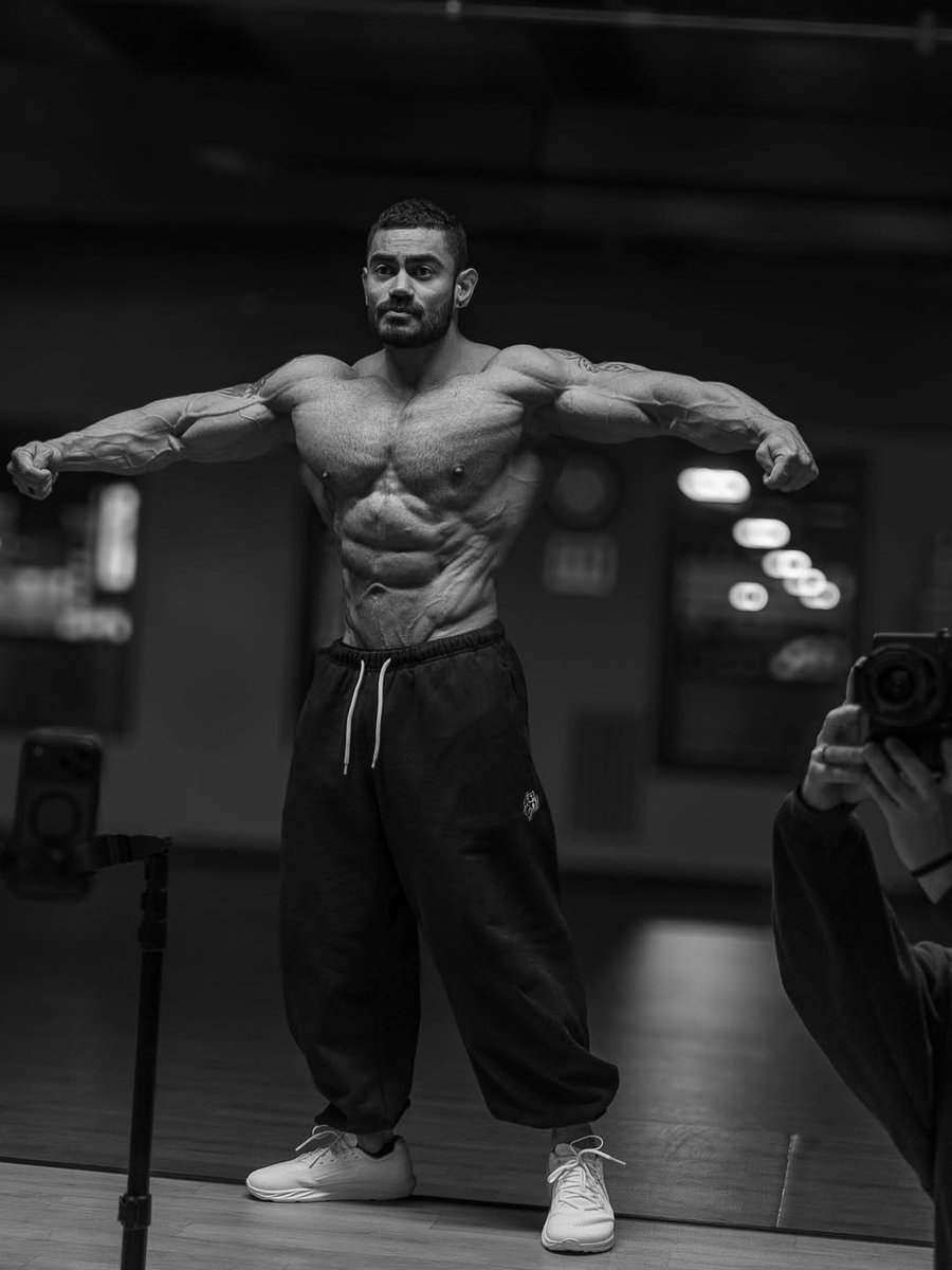 Muscles Anarchy tweet media