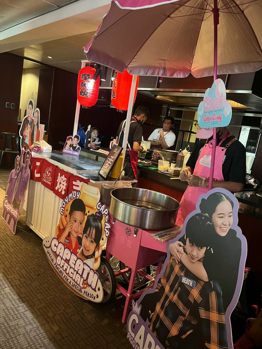 CapEathOfc's tweet photo. Prepared with love for our CapEath! 💜

Team CapEath Official proudly prepared this food cart for Caprice and Heath during their Kapamilya Chat Meet & Greet. 

This is our simple way of showing our love, support, and appreciation for both of you.

This food cart is also open for everyone at the studio to enjoy, as our small way of sharing the CapEath love! 🫶🏻 

We would also like to extend our sincerest gratitude to all the generous KAPITans and supporters who made this possible. Your kindness and unwavering support for CapEath mean so much to us and to the fandom.

From your Team CapEath Official family — always proud, always supporting. 🥹💜

#CapEath CAPEATH KAPCHAT READY
