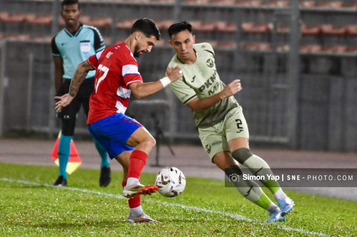 SNE_Sports's tweet photo. #Gallery Liga Super Malaysia 2025/26 | Kuala Lumpur City 2-3 Selangor FC
📷 : Simon Yap/SNE-Photo
#LigaSuper #KLCSEL #KLCity #SFC
#SNESports
#LifeTelco https://t.co/89UICQ6bww