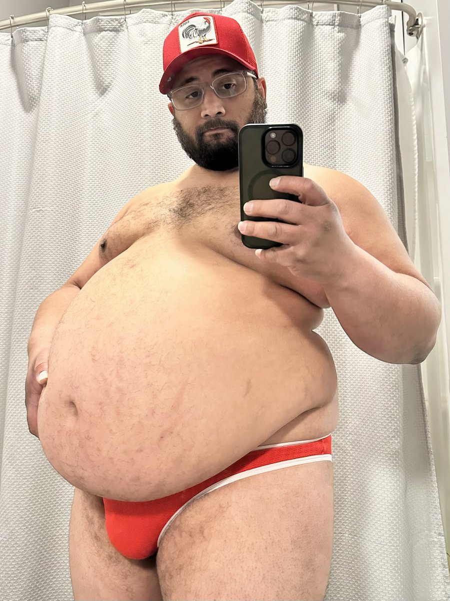 PeanutButterball tweet media