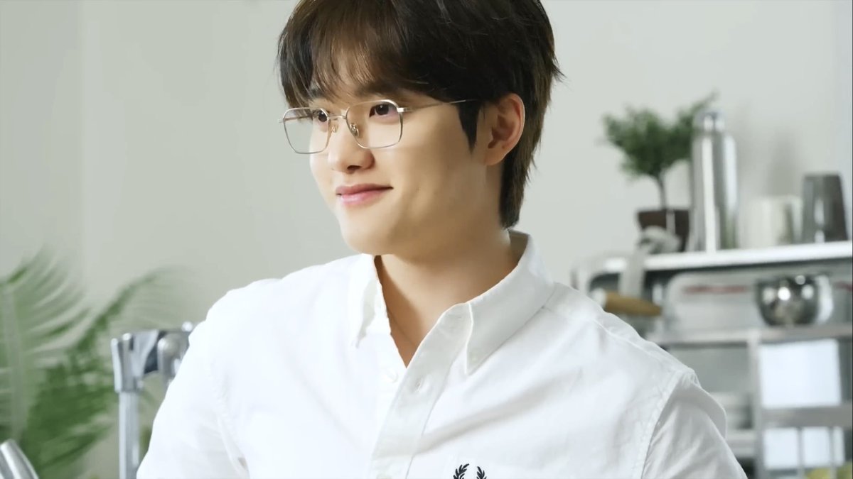 🌸 사랑둥이 귀염둥이 세훈이 🌸 tweet media