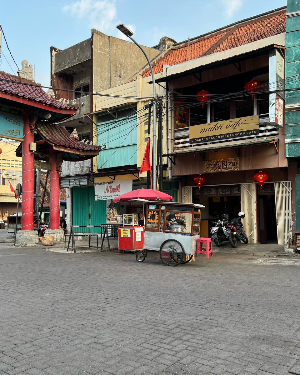 むーも tweet media